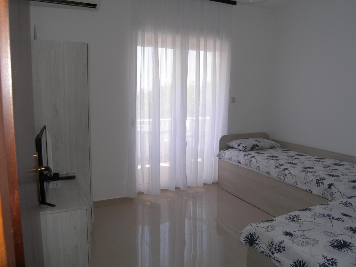 Apartmani Matela Petrcane Exteriér fotografie