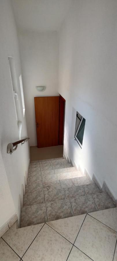 Apartmani Matela Petrcane Exteriér fotografie