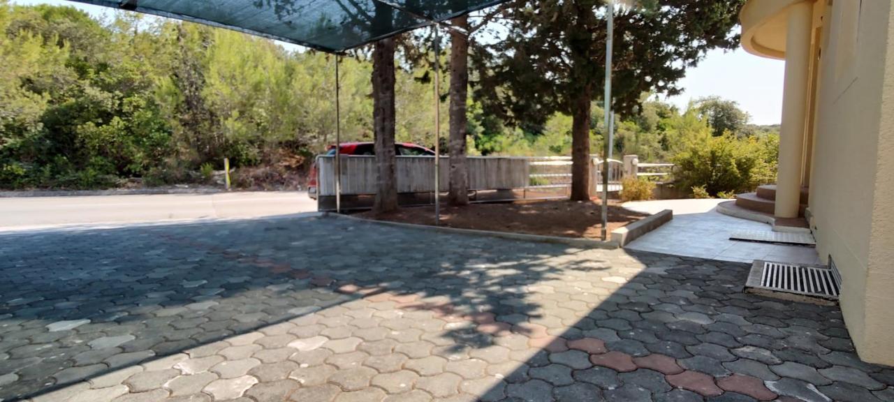 Apartmani Matela Petrcane Exteriér fotografie