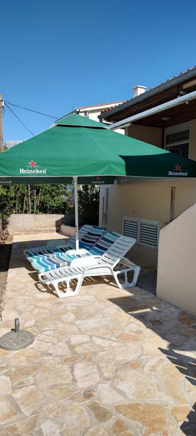 Apartmani Matela Petrcane Exteriér fotografie
